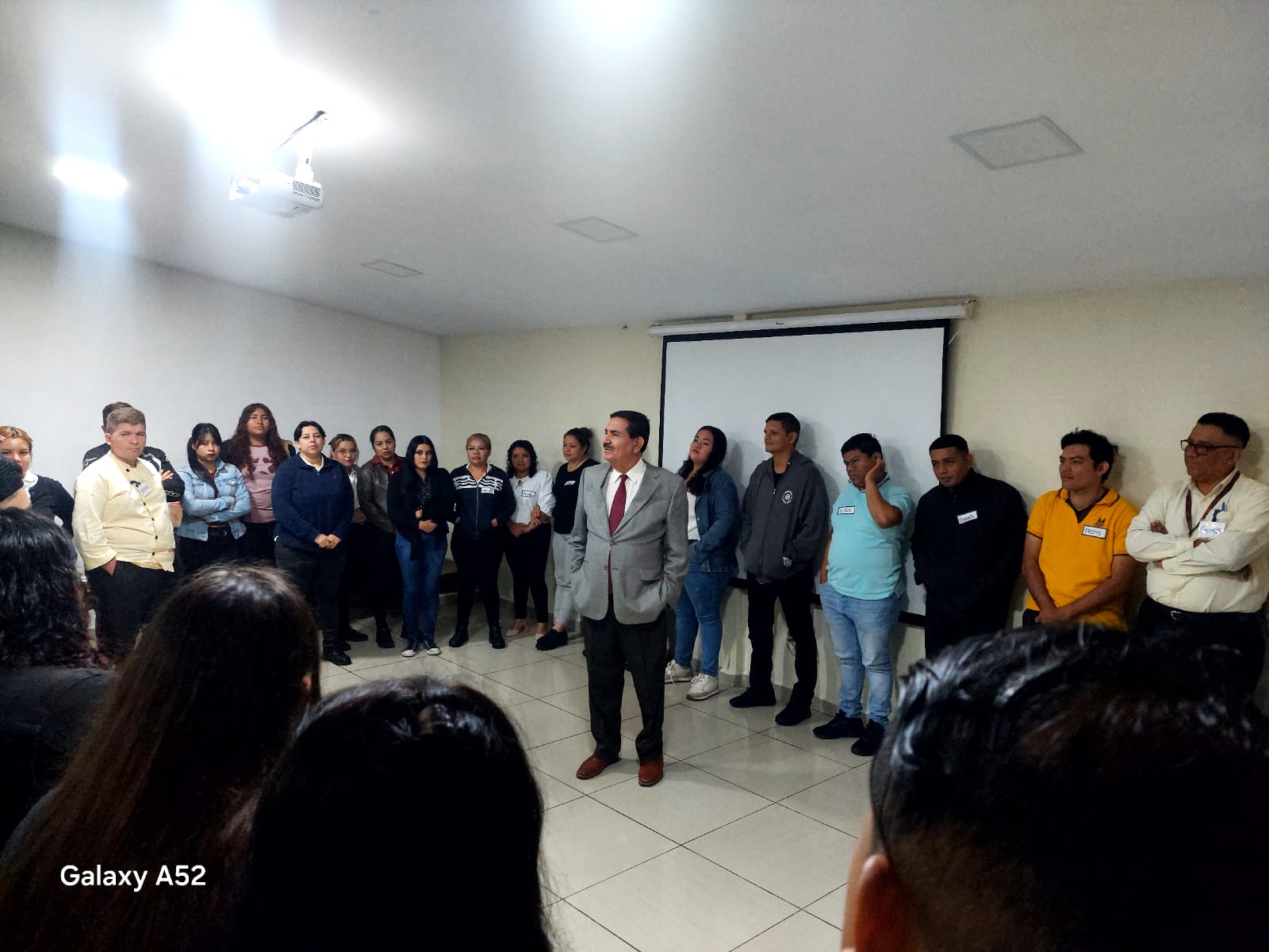 Dinámica en grupo durante seminario